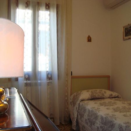 Appartamento Ca' Pierre Venezia Esterno foto