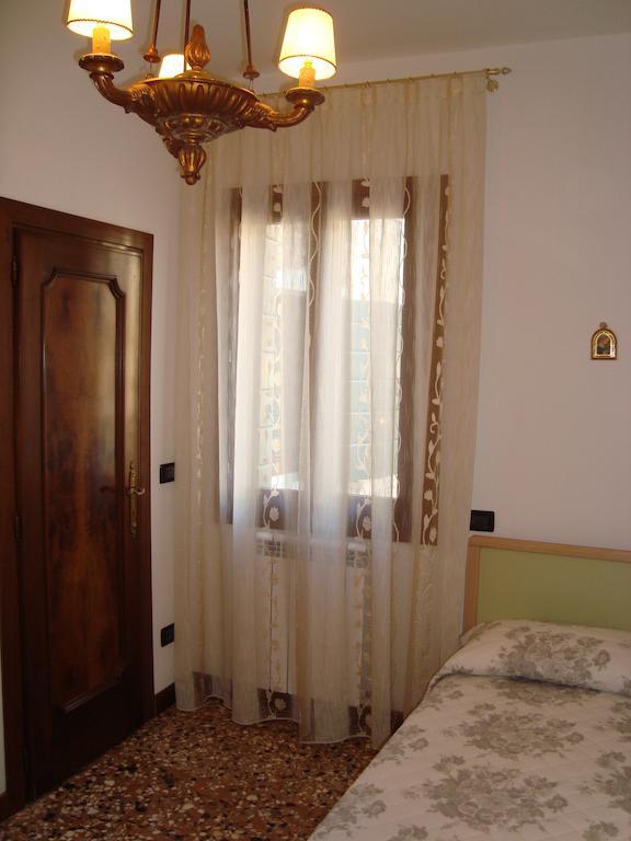Appartamento Ca' Pierre Venezia Esterno foto