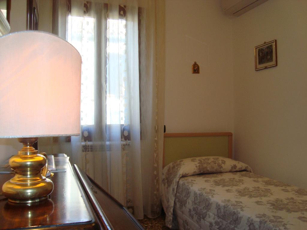 Appartamento Ca' Pierre Venezia Esterno foto